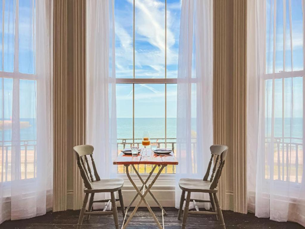 Beach Apartment เฮสติงส์ ภายนอก รูปภาพ